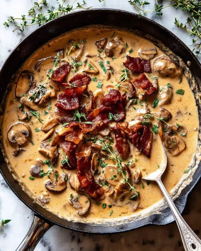 Smothered Chicken in Mushroom Wine Pan Sauce Recipe