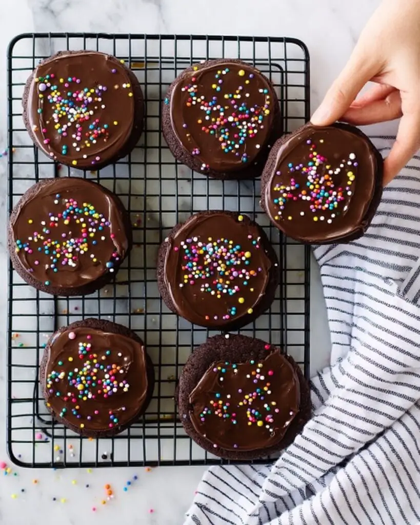 Crumbl Cosmic Brownie Cookies Recipe