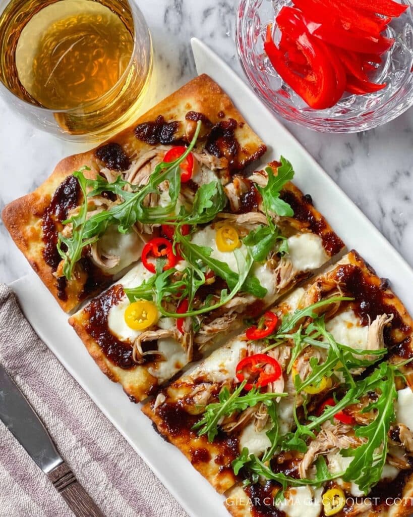 Quick BBQ Chicken Flatbread Pizza Recipe
